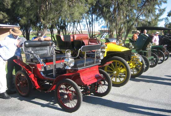 VCCSA cars: 1901 vis-vis De Dion, 1903 Wolesley, 1905 Rover, 1903 Humberette